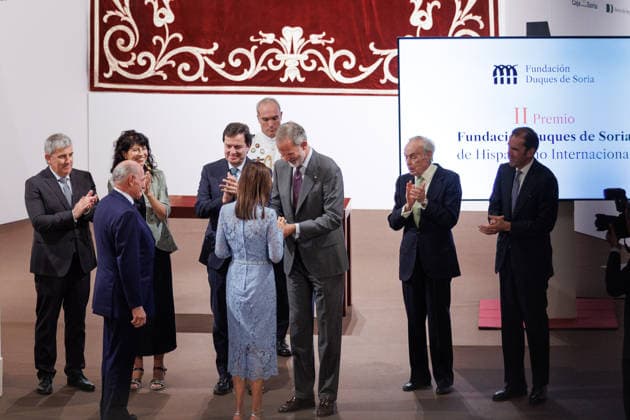 Felipe VI Attends the Award Ceremony for the 2nd International Hispanism Award of the Duques de Soria Foundation King Felipe VI during the award ceremony for the 2nd International Hispanism Award of the Duques de Soria Foundation at the Convent of La Merced on September 25, 2026, in Soria, Castile and León, Spain. The award was presented to PhiloBiblon, the largest digital library and biobibliographic database dedicated to medieval Iberian texts in the Romance languages of Castilian, Catalan, and Galician-Portuguese. The team is led by Professor Charles B. Faulhaber of the University of Oxford. September 25, 2026, Soria, Castile and León, Spain  Copyright: xConchaxOrtegax 7799877