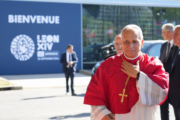 IPA88957110 - France, Paris, Vatican, September 25, 2026 Pope Leo XIV visits UNESCO Headquarters during his apostolic journey to France. Photo by Pool Catholic Press Photo  Copyright: xPoolx xCatholicxPressxPhotox xx IPA88957110.jpeg