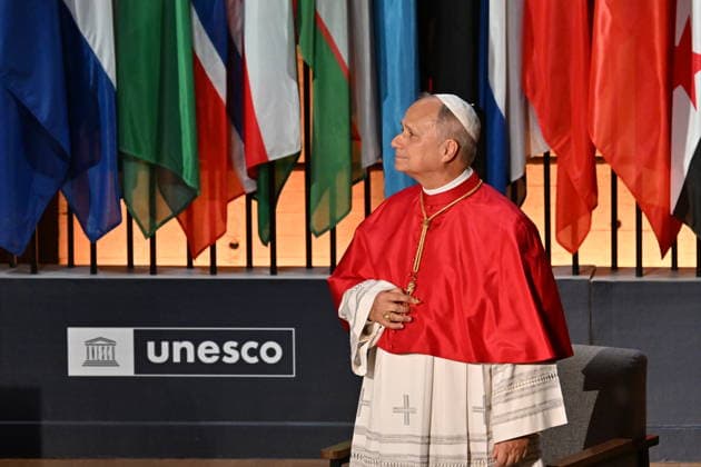IPA88958177 - France, Paris, Vatican, September 25, 2026 Pope Leo XIV visits UNESCO Headquarters during his apostolic journey to France. Photograph by Alessia Giuliani Catholipressphoto  Copyright: xx xAlessiaxGiuliani Catholipressphotox IPA88958177