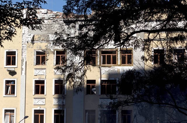 Aftermath of Russian attack on Kyiv - Ukraine The High Council of Justice building is damaged by a Russian drone strike, Kyiv, Ukraine, September 25, 2026. The attack injured at least six people and damaged the High Council of Justice building. Photo by Kyrylo Chubotin Ukrinform ABACAPRESS.COM Kyiv Ukraine  Copyright: xChubotinxKirill Ukrinform ABACAx