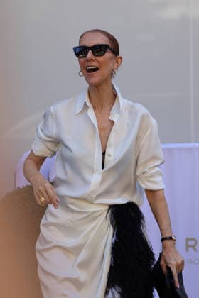CÃ line Dion leaves her apartment in Paris for her show at the Plenitude Arena CÃ line Dion leaves her apartment in Paris for her show at the Plenitude Arena in Paris, France on september 25, 2026  Copyright: xBertrandxVanierx