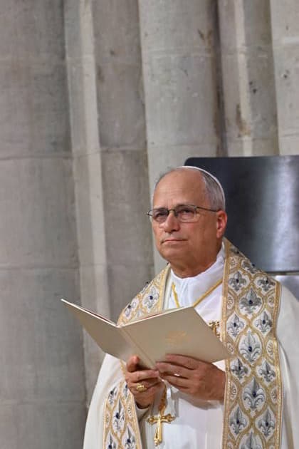 IPA88962523 - France, Paris, Vatican, September 25, 2026: Pope Leo XIV celebrates Vespers with bishops, priests, deacons, consecrated persons, and seminarians at Notre-Dame de Paris Cathedral during his apostolic journey to France. Photo by Alessia Giuliani Catholipressphoto  Copyright: xx xAlessiaxGiuliani Catholicpressphotox IPA88962523