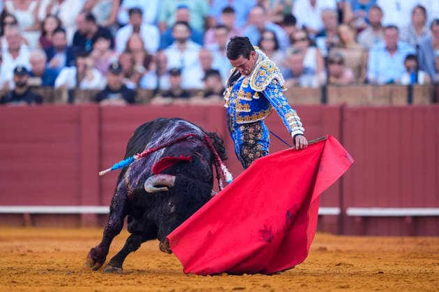Second Subscription Bullfight of the San Miguel Fair in Seville: José María Manzanares during the second subscription bullfight of the San Miguel Fair at the Real Maestranza de Caballería on September 25, 2026, in Seville, Andalusia, Spain José María Manzanares, Alejandro Talavante, and Juan Ortega fought bulls from Puerto de San Lorenzo and Ventana de San Lorenzo during the first subscription bullfight of the San Miguel Fair on September 25, 2026, in Seville, Andalusia, Spain  Copyright: xJoaquinxCorcherox 7800442