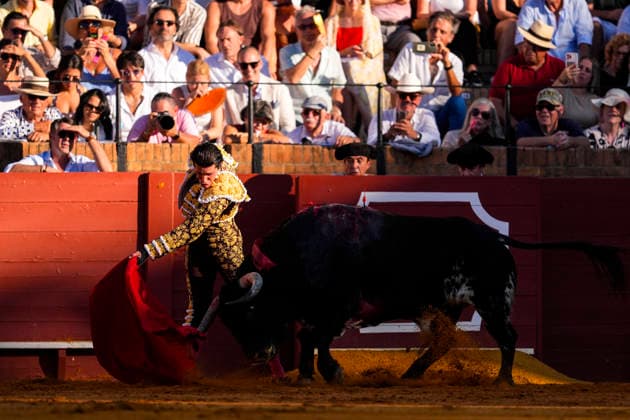 Second Subscription Bullfight of the San Miguel Fair in Seville: Alejandro Talavante during the second subscription bullfight of the San Miguel Fair at the Real Maestranza de Caballería on September 25, 2026, in Seville, Andalusia, Spain José María Manzanares, Alejandro Talavante, and Juan Ortega fought bulls from Puerto de San Lorenzo and Ventana de San Lorenzo during the first subscription bullfight of the San Miguel Fair on September 25, 2026, in Seville, Andalusia, Spain  Copyright: xJoaquinxCorcherox 7800446