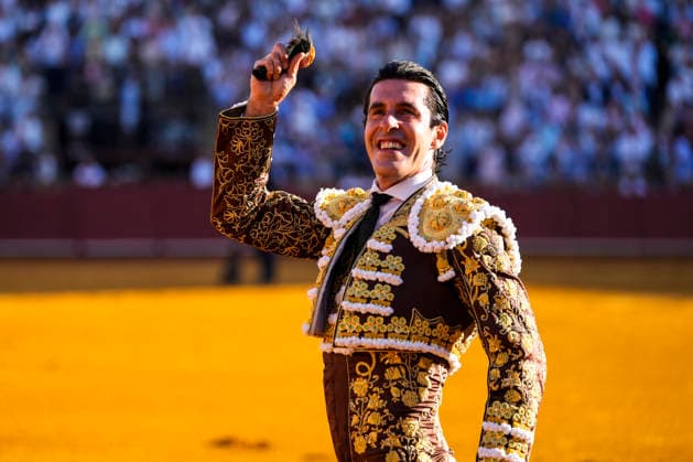 Second Subscription Bullfight of the San Miguel Fair in Seville: Alejandro Talavante during the second subscription bullfight of the San Miguel Fair at the Real Maestranza de Caballería on September 25, 2026, in Seville, Andalusia, Spain José María Manzanares, Alejandro Talavante, and Juan Ortega fought bulls from Puerto de San Lorenzo and Ventana de San Lorenzo during the first subscription bullfight of the San Miguel Fair on September 25, 2026, in Seville, Andalusia, Spain  Copyright: xJoaquinxCorcherox 7800450