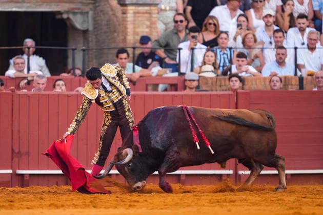 Second Subscription Bullfight of the San Miguel Fair in Seville: Alejandro Talavante during the second subscription bullfight of the San Miguel Fair at the Real Maestranza de Caballería on September 25, 2026, in Seville, Andalusia, Spain José María Manzanares, Alejandro Talavante, and Juan Ortega fought bulls from Puerto de San Lorenzo and Ventana de San Lorenzo during the first subscription bullfight of the San Miguel Fair on September 25, 2026, in Seville, Andalusia, Spain  Copyright: xJoaquinxCorcherox 7800454