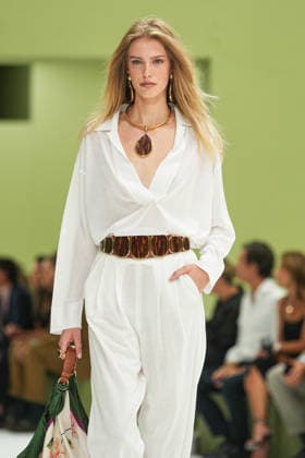 IPA88969539 - Milan, Milan Women™s Fashion Week Spring Summer 2027 - Women™s Fashion, Spring Summer 2027 - Luisa Spagnoli fashion show - runway Pictured: models  Copyright: xRiccardoxGIordanox xRiccardoxGiordano IPAx IPA88969539
