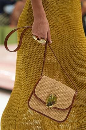 IPA88969622 - Milan, Milan Women™s Fashion Week Spring Summer 2027 - Women™s Fashion, Spring Summer 2027 - Luisa Spagnoli fashion show - runway in the photo: close-up of a handbag  Copyright: xRiccardoxGIordanox xRiccardoxGiordano IPAx IPA88969622