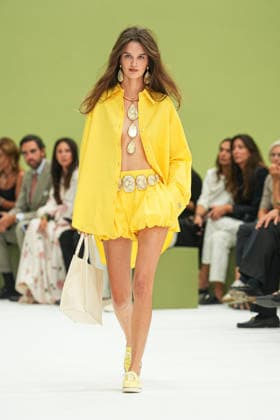 IPA88969625 - Milan, Milan Women™s Fashion Week Spring Summer 2027 - Women™s Fashion, Spring Summer 2027 - Luisa Spagnoli fashion show - runway in the photo: models  Copyright: xRiccardoxGIordanox xRiccardoxGiordano IPAx IPA88969625