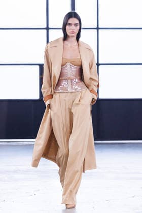 IPA88972849 - Milan, Milan Women™s Fashion Week Spring Summer 2027 - Women™s Fashion, Spring Summer 2027 - Elisabetta Franchi fashion show - fashion show - Pictured: model  Copyright: xCinziaxCamelax xx IPA88972849