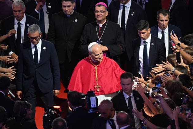 IPA88973307 - France, Paris, Vatican, September 25, 2026: Prayer vigil with young people at the Stade de France in Saint-Denis, led by Pope Leo XIV during his apostolic journey to France. Copyright Alessia Giuliani Catholipressphoto  Copyright: xx xAlessiaxGiuliani Catholipressphotox IPA88973307