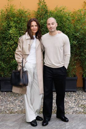 IPA88963112 - Milan, Milan Women™s Fashion Week Spring Summer 2027 - Women™s Fashion, Spring Summer 2027 - Tod™s fashion show - guests - Pictured: Katie Holmes, Jason Bard Yarmosky .  Copyright: xCinziaxCamelax xx IPA88963112