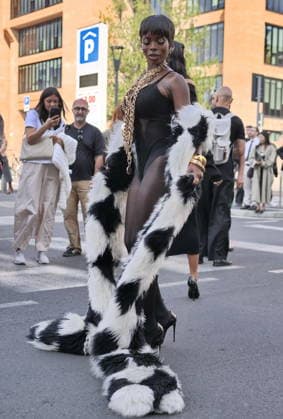 IPA88974147 - Milan, Milan Women s Fashion Week: Spring Summer 2026 2027 - Women s Fashion, Spring Summer 2026–2027 - Blumarine fashion show - Pictured: Olandria  Copyright: xLucaxPontix xLucaPonti IpaAgencyx IPA88974147