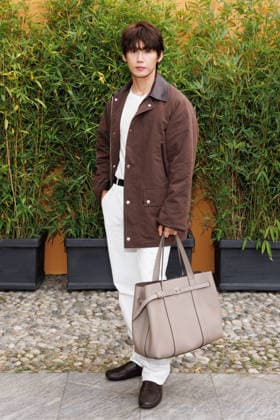 IPA88964055 - Milan, Milan Women™s Fashion Week Spring Summer 2027 - Women™s Fashion, Spring Summer 2027 - Tod™s fashion show - guests - Pictured: Seung Ju Han.  Copyright: xCinziaxCamelax xx IPA88964055