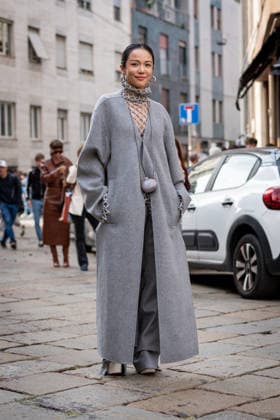 Street Style: Sportmax fashion show during the Milan Fashion Week - Womenswear Spring Summer 2027 in Milan, Italy, on 25 September 2026 Street Style: Yoyo Cao is seen outside of the Sportmax fashion show during the Milan Fashion Week - Womenswear Spring Summer 2027 in Milan, Italy, on 25 September 2026., Credit:Stefano Costantino TTL Stefano Costantino Avalon Italy, Milan  Copyright: xStefanoxCostantinoxTTLx xStefanoxCostantinox xAvalonx 1138226940