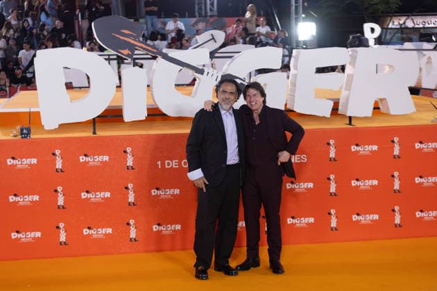 September 25, 2026, Mexico City, Mexico: US actor TOM CRUISE and Mexican filmmaker ALEJANDRO GONZALEZ INARRITU present Digger in Mexico City during an event with media and fans at Parque Toreo. The film, starring CRUISE and directed by INARRITU, marks their first collaboration and brought the cast together with press and audiences. Mexico City Mexico - ZUMAl178 20260925_znp_l178_065 Copyright: xCristianxLeyvax
