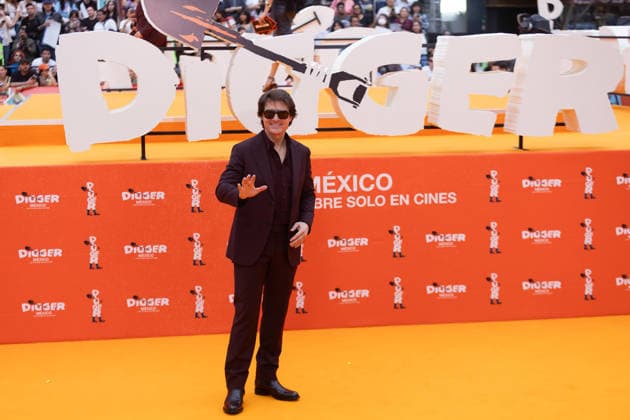 September 25, 2026, Mexico City, Mexico: US actor TOM CRUISE and Mexican filmmaker ALEJANDRO GONZALEZ INARRITU present Digger in Mexico City during an event with media and fans at Parque Toreo. The film, starring CRUISE and directed by INARRITU, marks their first collaboration and brought the cast together with press and audiences. Mexico City Mexico - ZUMAl178 20260925_znp_l178_023 Copyright: xCristianxLeyvax