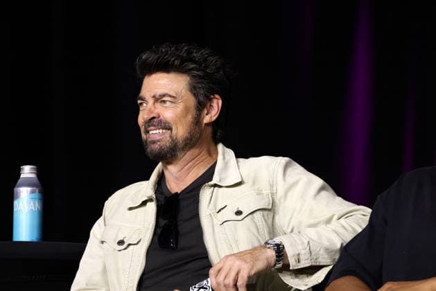 September 25, 2026, Salt Lake City, Utah, USA: Actor KARL URBAN speaks at the 2026 FanX Salt Lake City at the Salt Palace Convention Center. Salt Lake City USA - ZUMAg247 20260925_znp_g247_022 Copyright: xGagexSkidmorex