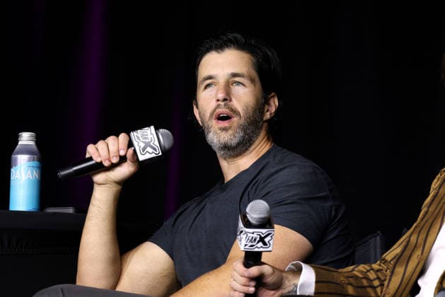 September 25, 2026, Salt Lake City, Utah, USA: Actor JOSH PECK speaks at the 2026 FanX Salt Lake City at the Salt Palace Convention Center. Salt Lake City USA  - ZUMAg247 20260925_znp_g247_044 Copyright: xGagexSkidmorex