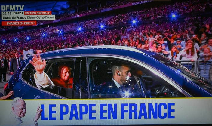 Paris, Friday, September 25, 2026 Prayer Vigil with Young People and Pope Leo XIV at the Stade de France in Paris, Friday, September 25, 2026 The Pope in France: Prayer Vigil with Young People at the Stade de France 459926 2026 09 25 Prevost, Robert Francis Pope Leon XIV  Copyright: xBarbaraxNeymanx xStarfacex STAR_459926_040