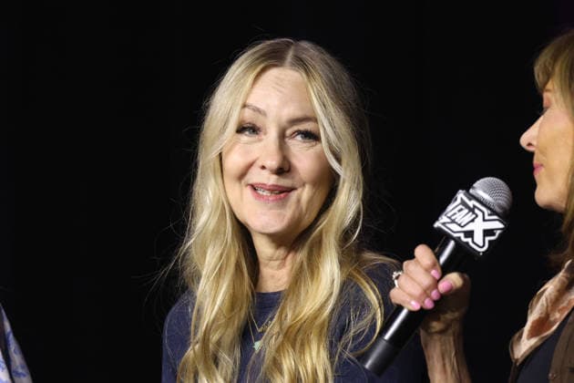 September 25, 2026, Salt Lake City, Utah, USA: Voice actress LINDA LARKIN speaks at the 2026 FanX Salt Lake City at the Salt Palace Convention Center. Salt Lake City USA - ZUMAg247 20260925_znp_g247_068 Copyright: xGagexSkidmorex