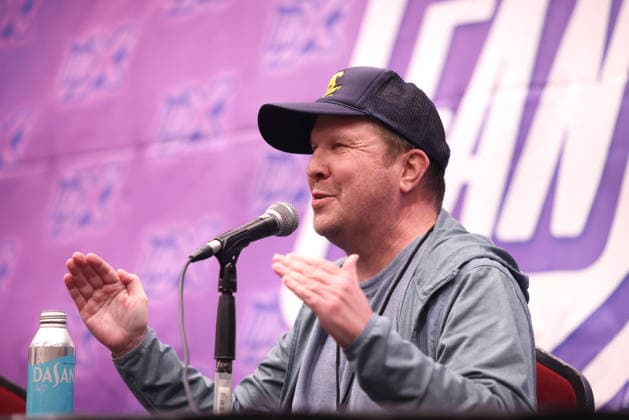 September 25, 2026, Salt Lake City, Utah, USA: Actor NICK SWARDSON speaks at the 2026 FanX Salt Lake City at the Salt Palace Convention Center. Salt Lake City USA  - ZUMAg247 20260925_znp_g247_075 Copyright: xGagexSkidmorex