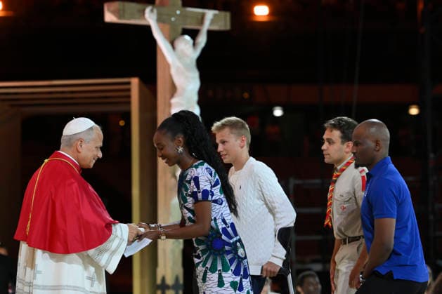 POPE LEO XIV - YOUTH VIGIL - STADE DE FRANCE - PARIS France, Paris, Vatican, 2026 9 25 Prayer vigil with young people at Stade de France in Saint-Denis led by Pope Leo XIV during his apostolic journey to France. EDITORIAL USE ONLY - NO BOOKS Copyright: xVATICANxMEDIA xCatholicxPressxPhotox