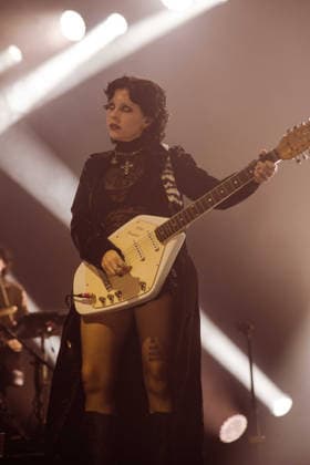 Pale Waves live at KOKO, Camden, London, UK, 25 September 2026. Pale Waves performing live at KOKO, Camden, London, UK, 25 September 2026., Credit:Ewelina Stachurska Show Me You Ewelina Stachurska Avalon UK, London, KOKO Camden Copyright: xEwelinaxStachurskaxShowxMexYoux xEwelinaxStachurskax xAvalonx 1138236350