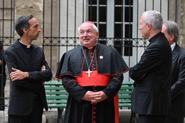 IPA88989803 - France, Paris, Vatican, September 26, 2026 Pope Leo XIV meets with members of the Provincial Synodal Assembly, catechumens, and neophytes at the Catholic Institute of Paris during his apostolic visit to France. Photo by ALESSIA GIULIANI Catholic Press Photo  Copyright: xALESSIAxGIULIANI xCatholicxPressxPhotox xx IPA88989803
