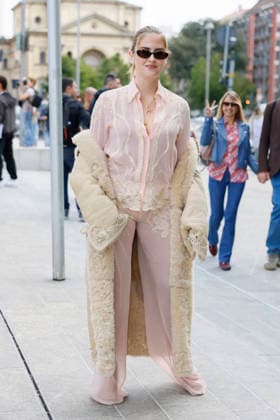 MFW Spring Summer 2027 Ermanno Scervino arrival MP MILAN, ITALY - SEPTEMBER 26: Valentina Ferragni attends Ermanno Scervino fashion show during the Milan Fashion Week - Womenswear Spring Summer 2027 on September 24, 2026 in Milan, Italy. Photo by Marco Piovanotto Abacapress.com Milan Italy  Copyright: xPiovanottoxMarco ABACAx