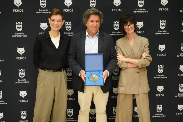 Paz Vega presents the Feroz Zinemaldia award to the film El Debut at the San Sebastian Film Festival, Saturday, September 26, 2026 Cordon Press 