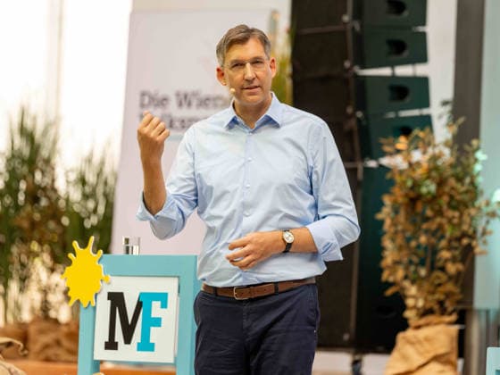 2026-09-26-ÖVP-Zukunftskongress-020 Landesparteiobmann Wien und Bezirksvorsteher Innere Stadt Markus Markus Figl (ÖVP) am 26. September 2026 beim Zukunftskongress der Wiener Volkspartei im Platinum im UNIQA Tower in Wien, Wien, Österreich.