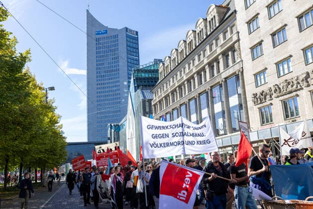 September 26, 2026, Leipzig, Saxony, Germany: Demonstrators participate in an UnkoÂ¼rzbar rally in Leipzig, Germany, on September 26, 2026, protesting cuts to social services and calling for the protection of social welfare and public services. The demonstration brought together protesters carrying banners, placards and flags as they marched through the city. Speakers and participants addressed issues including social welfare, public spending, employment, pensions, healthcare and the future of public services. The rally was part of the UnkoÂ¼rzbar campaign, which mobilizes against cuts to social services and public-sector provision in Germany. Leipzig Germany - ZUMAc291 20260926_zip_c291_018 Copyright: xMariaxCastrox