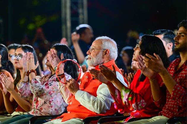 RECORD DATE NOT STATED PM Modi attends Bhajan Clubbing on Pandit Deendayal Upadhyaya s birth anniversary New Delhi, Sep 26 (ANI): Prime Minister Narendra Modi attends Bhajan Clubbing on the occasion of Bharatiya Jana Sangh leader Pandit Deendayal Upadhyaya s birth anniversary, at Deen Dayal Upadhyaya Park, in New Delhi on Friday. (Narendra Modi Photo Gallery ANI Photo) NEW DELHI Delhi India Copyright: xANIx ANI_20260926035