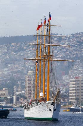 Valparaiso, September 26, 2026: The training ship Esmeralda arrived at the Navy’s breakwater, following its 70th training cruise, with a crew of 269 sailors who sailed for nearly 6 months. Manuel Lema Aton, Chile; Valparaíso, Chile. Aton 1194237  Copyright: MANUELxLEMA ATONxCHILE