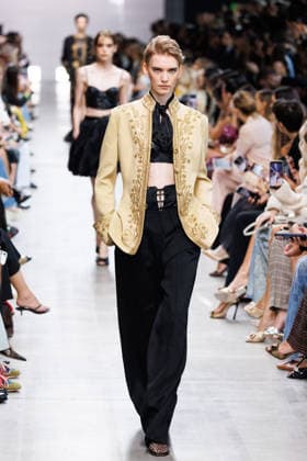 IPA89005326 - Milan, Milan Women™s Fashion Week Spring Summer 2027 - Women™s Fashion, Spring Summer 2027 - Ermanno Scervino fashion show - pictured on the runway: a model.  Copyright: xCinziaxCamelax xx IPA89005326