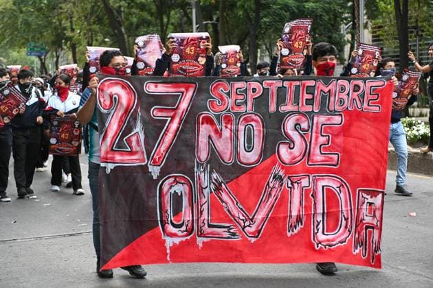 September 26, 2026: TO-45252-MEXICO , September 26, 2026. Parents of the 43 missing students from Ayotzinapa, joined by activist groups and members of civil society, marched along the Mexican capital& 039;s main avenues to demand that the government investigate the whereabouts of the students from the Isidro Burgos rural school in Iguala, Guerrero. Today in Mexico City. Clasos.com.mx - ZUMAcs4_ 20260926_faa_cs4_013 Copyright: xJavierxLiraxOterox