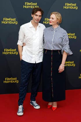 Aron Lehmann und Rosalie Thomass bei der Premiere des Kinofilms Lügen über meine Mutter auf dem 34. Filmfest Hamburg 2026 im Cinemaxx Dammtor. Hamburg, 26.09.2026