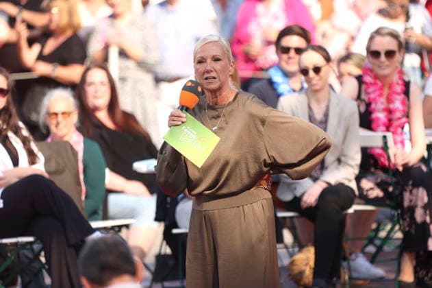 Andrea Kiewel in der TV Show ZDF-Fernsehgarten - Finalparty˜ auf dem Mainzer Lerchenberg. Mainz, 27.09.2026