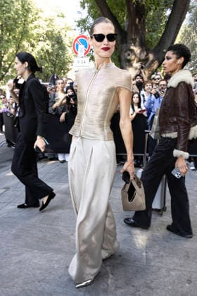 MFW Spring Summer 2027 Armani Arrival MP MILAN, ITALY - SEPTEMBER 27: Malgosia Bela arrives to Armani fashion show during the Milan Fashion Week - Womenswear Spring Summer 2027 on September 27, 2026 in Milan, Italy. Photo by Marco Piovanotto Abacapress.com Milan Italy  Copyright: xPiovanottoxMarco ABACAx