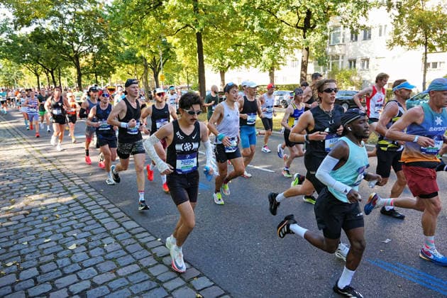 Berlin,27.09.2026, 52.BMW BERLIN-MARATHON,Impressionen vom Hohenzollerndamm im Bezirk Wilmersdorf