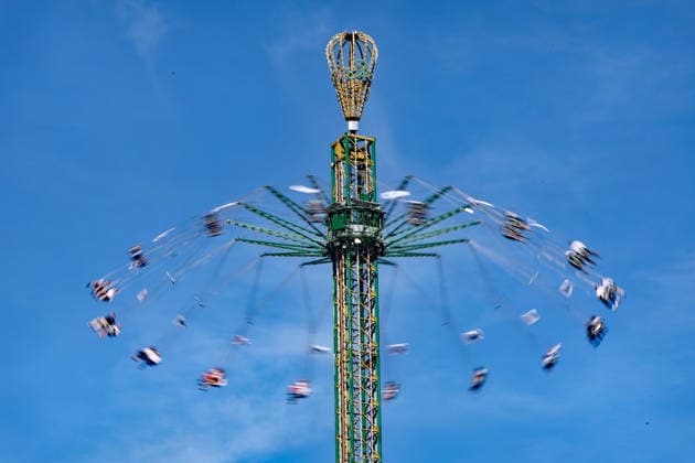 Germany world s largest beer festival Oktoberfest Riders on a ride are seen during the world s largest beer festival Oktoberfest in Munich, Germany, September 27th , 2026 . Photo by Davide Elias Copyright: xDavidexEliasx