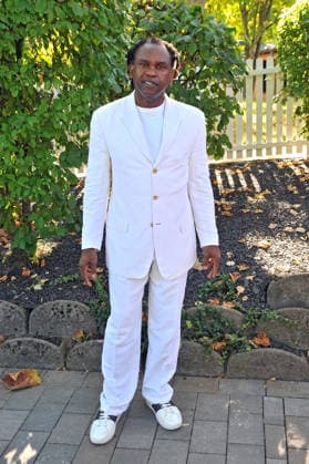 ZDF - Fernsehgarten. Sänger Dr. Alban ( Alban Uzoma Nwapa ) während der ZDF - Unterhaltungsshow Fernsehgarten am 27.09.2026 in Mainz. 20260927MWI151175