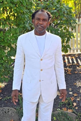 ZDF - Fernsehgarten. Sänger Dr. Alban ( Alban Uzoma Nwapa ) während der ZDF - Unterhaltungsshow Fernsehgarten am 27.09.2026 in Mainz. 20260927MWI151178