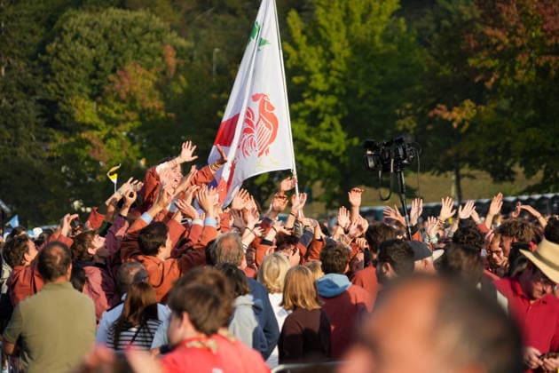 Pope Leo XIV during Sunday Mass on the meadow at the Sanctuary of Lourdes, September 27, 2026 The Supreme Pontiff’s apostolic visit took him to Paris before he traveled to Lourdes and Metz from September 25 to 28, 2026 Anne Sophie Guebey Bestimage Pope Leo XIV during Sunday Mass on the meadow of the Lourdes Sanctuary, September 27, 2026 The Supreme Pontiff’s apostolic visit took him to Paris before he traveled to Lourdes and Metz, from September 25 to 28, 2026 Lourdes, France  Copyright: xAnne-SophiexGuebeyx xBestimagexAnne-SophiexGuebeyx xBestimagex