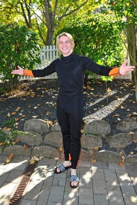 ZDF - Fernsehgarten. Sänger Vincent Gross während der ZDF - Unterhaltungsshow Fernsehgarten am 27.09.2026 in Mainz. 20260927MWI151251