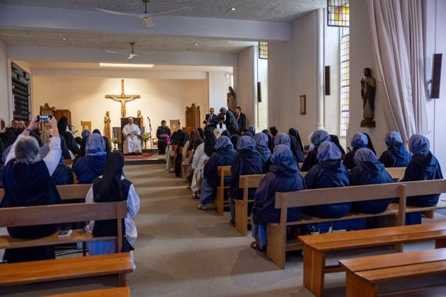 POPE LEO XIV MEETS CONTEMPLATIVE NUNS AT THE CARMEL OF LOURDES France, Lourdes, Vatican, 2026 9 27 Private meeting of Pope Leo XIV with contemplative nuns at the Carmel Monastery of Lourdes. EDITORIAL USE ONLY - NO BOOKS Copyright: xPOOL xCatholicxPressxPhotox