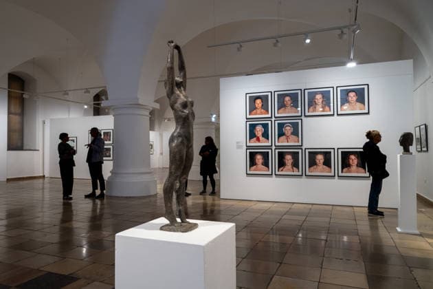 Kunst Fotografie moderne Kunst Ausstellung Rathaushalle 27.09.2026 Frankfurt Oder Rathaushalle Brandenburgisches Landesmuseum für moderne Kunst Ausstellungseröffnung SPRINT GLEICHSCHRITT DAUERLAUF Bilder vom Sport 27.09.2026 bis 22.11.2026 Foto Eberhard Thonfeld Frankfurt Oder Brandenurg GER