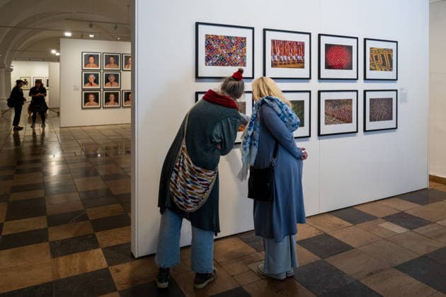 Kunst Fotografie moderne Kunst Ausstellung Rathaushalle 27.09.2026 Frankfurt Oder Rathaushalle Brandenburgisches Landesmuseum für moderne Kunst Ausstellungseröffnung SPRINT GLEICHSCHRITT DAUERLAUF Bilder vom Sport 27.09.2026 bis 22.11.2026 Eberhard Thonfeld 25.07.1983 VII Turn und Sportfest der DDR Eröffnungsfeier Leipzig Zentralstadion Ausstellungsprints Foto Eberhard Thonfeld Frankfurt Oder Brandenurg GER