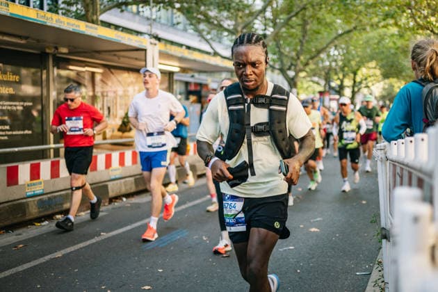 Impressionen vom 52. BMW BERLIN-MARATHON am 27. September 2026 in Berlin. Läuferinnen und Läufer auf der Marathonstrecke sowie Zuschauerinnen und Zuschauer entlang der Strecke. BMW Berlin-Marathon 2026